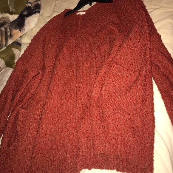 Cardigan - Picture 1 of 6